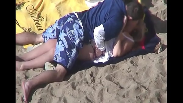 Voyeur – Frequentadores de praias da Grécia