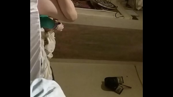 My Little Sister Accidentally Showed Her Pussy (Voyeur)