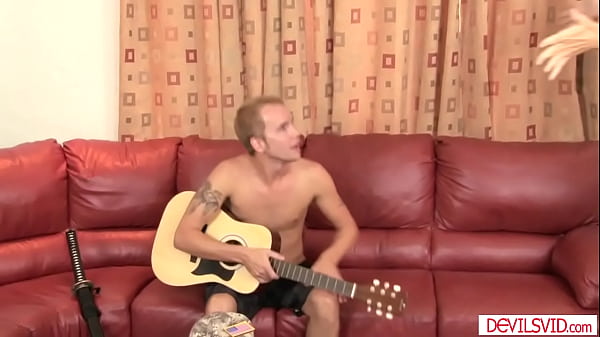 Wife catching her husband ass fucking her big tits stepmom