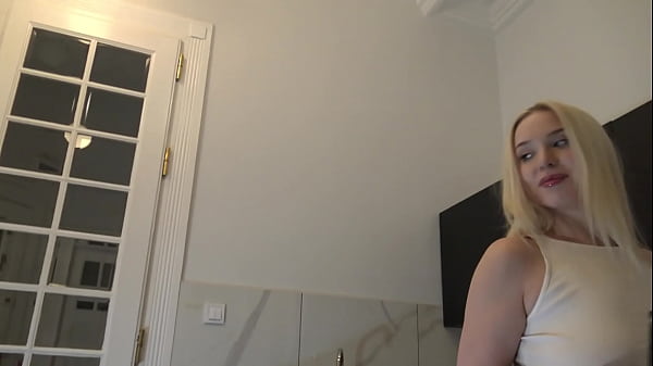 Hot Big Tits Big Ass All Natural College Girl in Porn Casting does a Try On for Socks No Panties with a Miniskirt