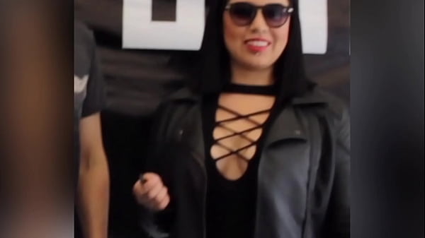 Mis nalgotas harán que tu semen salga y me llene mi culo puta mexicana