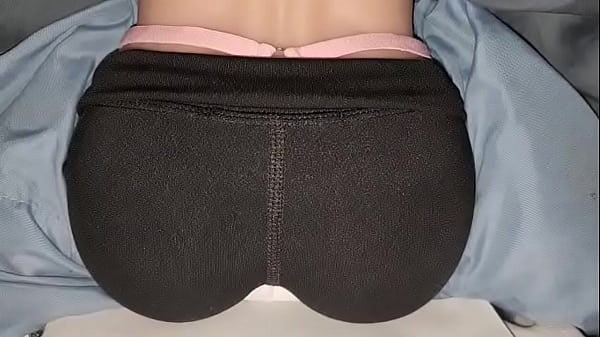 Tight yoga ass – sex doll