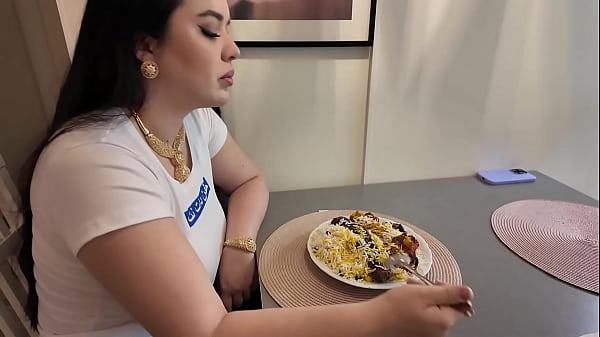 Big Ass Turkish Stepsister Fucked By Her Stepbrother After Lunch – Amateur Porn XXX