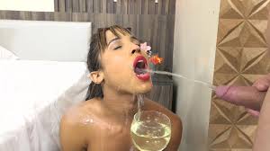 Brazilian T-Girl Cassia Fernandez 4on1, Balls Deep Anal, DAP, Cum in Mouth (2022)